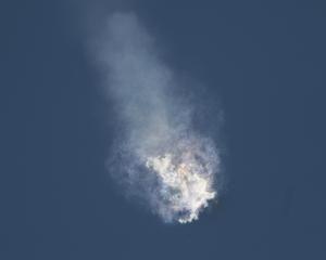 What cargo was lost in the SpaceX explosion?