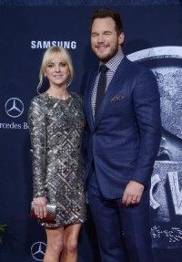 Anna Faris 'jealous' of Chris Pratt's 'Jurassic World' co-star