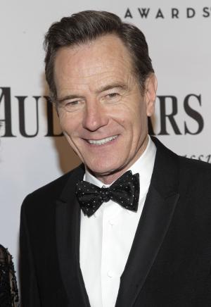 Bryan Cranston channels Walter White during appearance at Electric Daisy Carnival