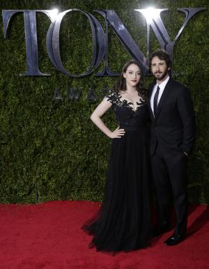 Josh Groban leads huge ensemble for 'In Memoriam' tribute at the 2015 Tonys