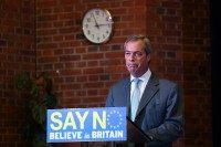 Nigel Farage Gives A Speech On How the 'No' Campaign Can Win The Euro Exit Referendum