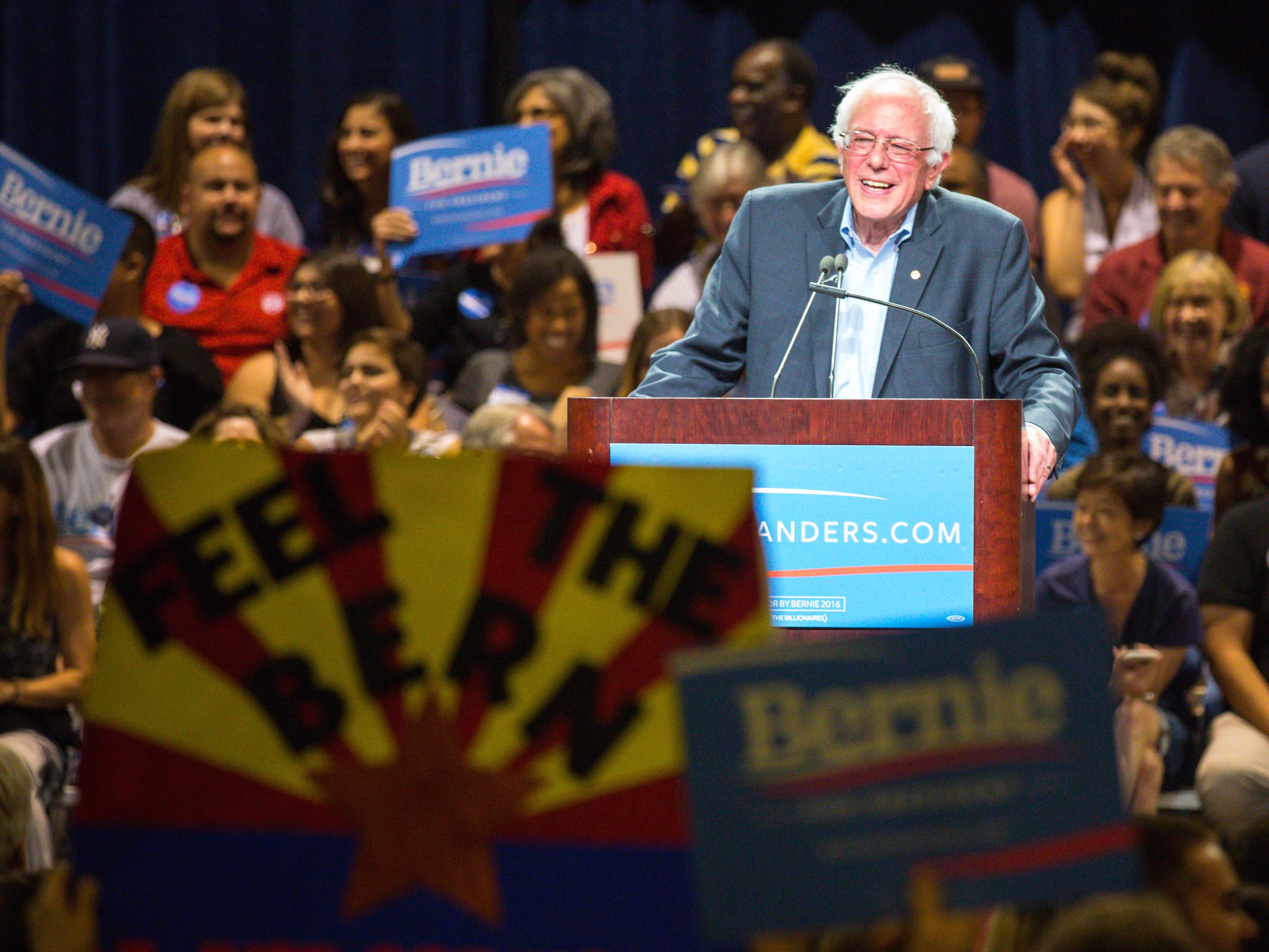 Feel the Bern Bernie Sanders (Charlie Leight / Getty)