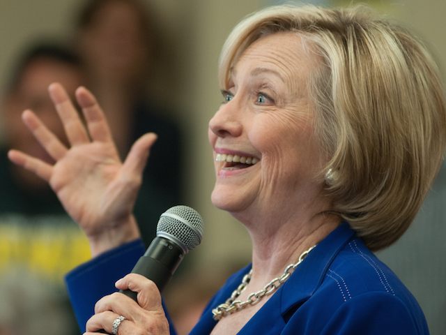 Democratic Presidential Candidate Hillary Clinton Campaigns In Iowa