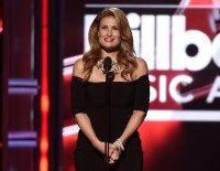 Idina Menzel