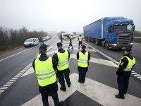Danish police controls vehicles on the m