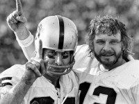 ken-stabler-right-with-fred-biletnikoff-ap-photo-after-1977-superbowl-sized