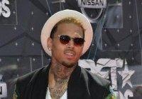 Chris Brown's aunt gets held hostage during singer's home invasion