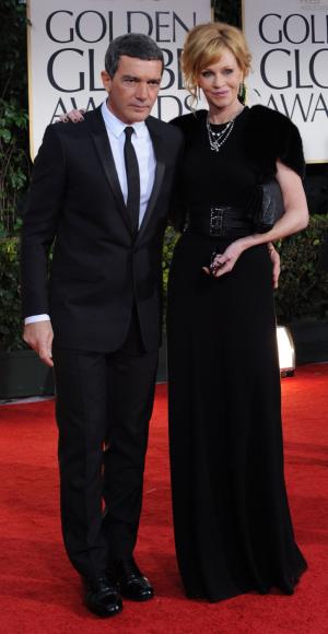 Antonio Banderas, Melanie Griffith sign divorce papers