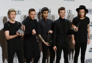 Former One Direction singer signs solo deal with RCA