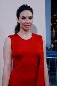 Feeling 'too skinny,' Whitney Cummings gains 25 pounds