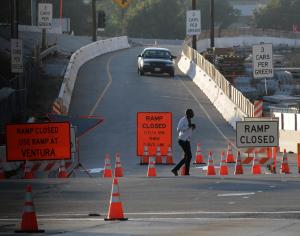 Murkowski breaks rank on oil tie to highway funding
