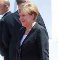 Crude oil prices moving higher on Greek anticipation