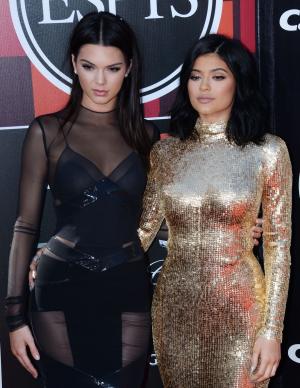 Kendall Jenner supports Cara Delevingne at 'Paper Towns' premiere