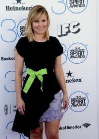 Kristen Bell leaves voicemail as Anna for young fan with tumor