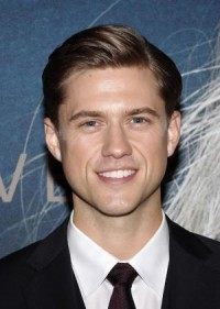 'Grease: Live' casts Aaron Tveit as Danny Zucko