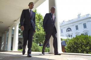 Obama commutes sentences of 46 nonviolent drug offenders