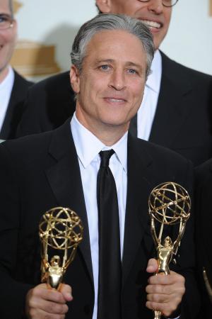 Jon Stewart responds to Huckabee's Holocaust reference with complete silence