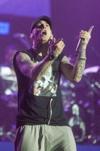 Handwritten letter from Eminem to Tupac's mother resurfaces