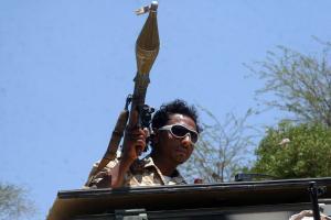 Pro-government forces assault final rebel stronghold in Aden