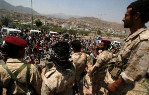 Rights group: Saudi strikes in Yemen may be war crimes