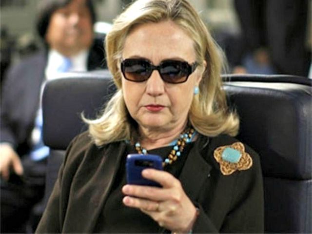 [Image: Hillary-on-her-Phone-AP-Photo.jpg]