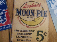 Moon Advertising (Bill Smith / Flickr / CC / Cropped)