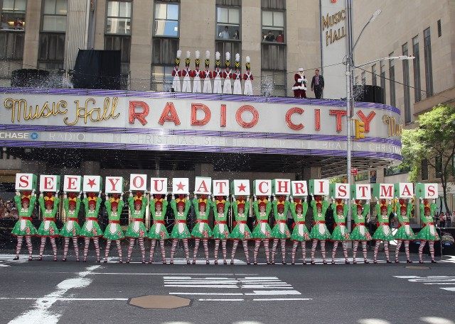 Radio City Christmas Spectacular Kicks Off with its Annual "CHRISTMAS IN AUGUST" Event