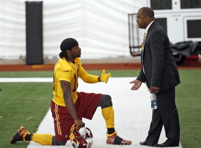 Robert Griffin III, Tony Wyllie