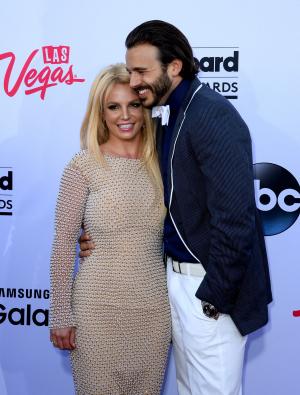 Britney Spears says being single has been 'profound'