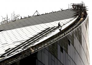 Dwindling exports add to China's economic worries