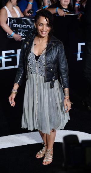 Lisa Bonet 'disgusted' by Bill Cosby allegations says daughter Zoe Kravitz