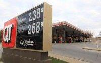 AAA: Gas prices in steady decline
