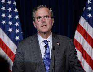 Black Lives Matter protesters disrupt Jeb Bush campaign stop