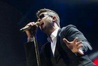 Robin Thicke releases new single 'Back Together' with Nicki Minaj