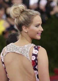 Jennifer Lawrence explains odd Kris Jenner pic