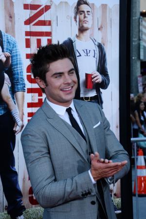 Watch: Zac Efron plays egg roulette with Jimmy Fallon