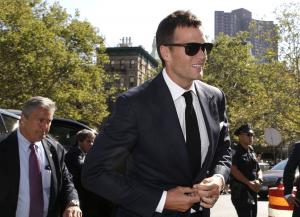 Tom Brady, Roger Goodell arrive in court for Deflategate hearing