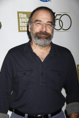 'Homeland' star Mandy Patinkin narrating 'Spymasters' documentary