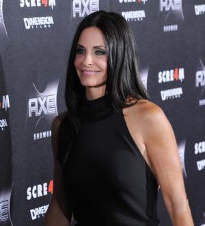 Courteney Cox joins Jennifer Aniston on her honeymoon