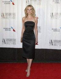 Jennifer Nettles, Ricky Schroder to play Dolly Parton's parents in 'Coat of Many Colors'