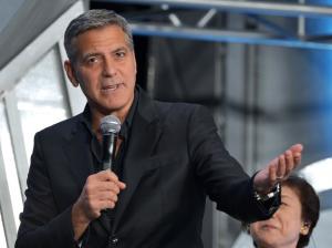 George Clooney to be Stephen Colbert's first 'Late Show' guest