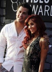 Snooki's husband linked to Ashley Madison account