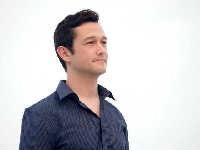 'Snowden' Actor Joseph Gordon-Levitt: 'What He Did Was ... Joseph Gordon Levitt
