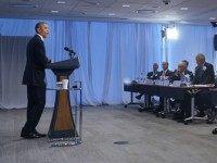 Barack Obama speaks to members of the Business Roundtable at their headquarters in Washington, DC on September 16, 2015. AFP PHOTO/MANDEL NGAN (Photo credit should read