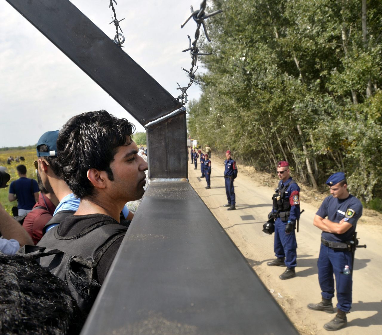 Hungary Plans ANOTHER Anti-Migrant Fence, This Time Along Romania Border