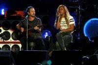 Eddie Vedder, Beyonce Knowles