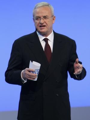 Volkswagen CEO resigns over emissions scandal