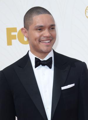 Kevin Hart, Chris Christie booked as guests on 'Daily Show with Trevor Noah'