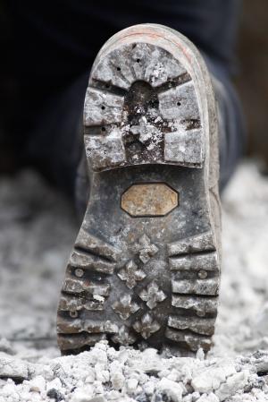 Two more dead, several missing in California wildfire