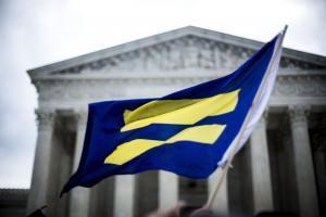 Kim Davis supporters hold anti-gay marriage rally in front of jail